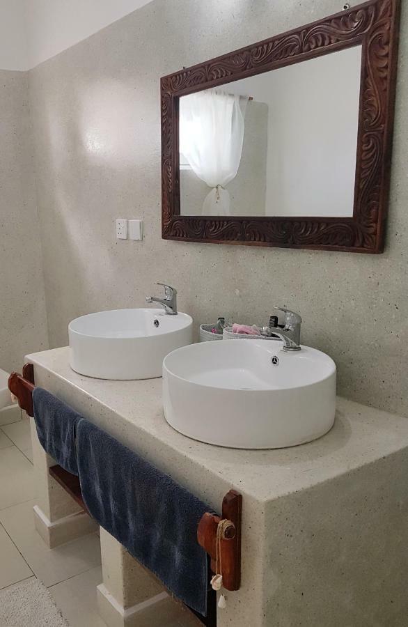 Apartamento Nakupenda Malaika Flat Pwani Mchangani Exterior foto